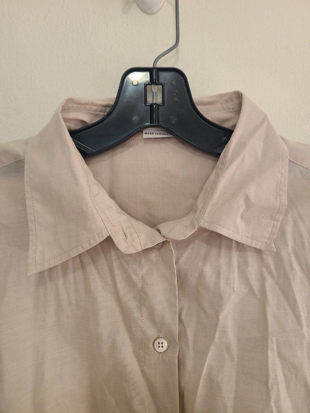 NWT Prada Women's Button Up Shirt Shirt Beige size IT 46 - Picture 11 of 12